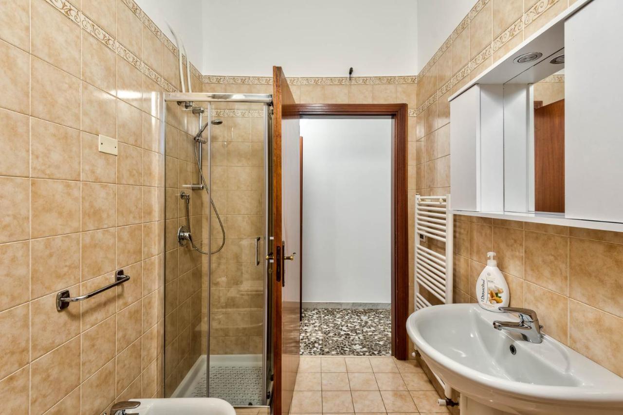 Casa Vacanza Binario 35 Ceglie Messapica Exterior foto